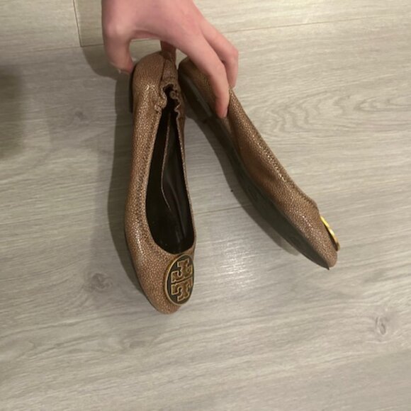 TORY BURCH "Reva" Coconut Brown Stingray Leather Ballet Flats (7.5) - Picture 3 of 6